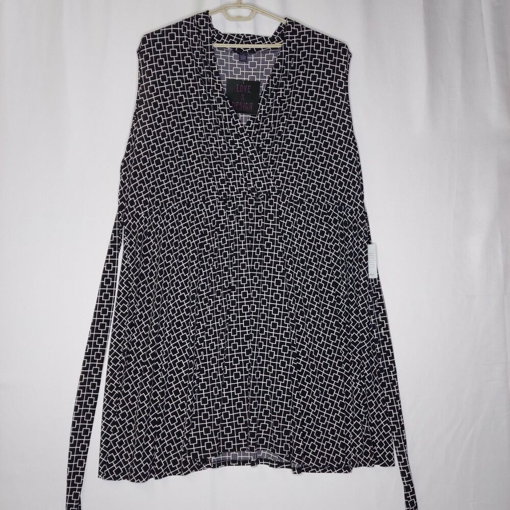 Love X Design Dress‎ 4X Sleeveless Black Geometric Empire V-Neck Tie-Back Midi